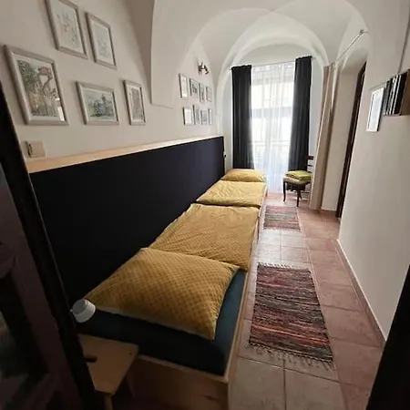 Historicky Apartman V Centre Mesta Appartement Banská Bystrica
